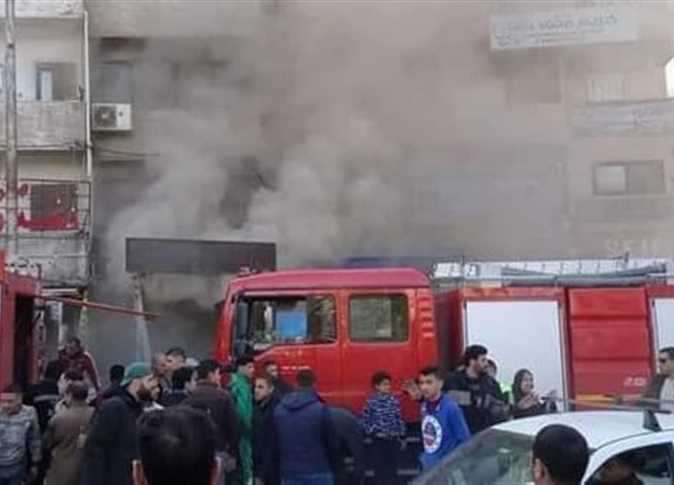 مصرع 5 أشخاص من أسرة واحدة في حريق عقار بروض الفرج