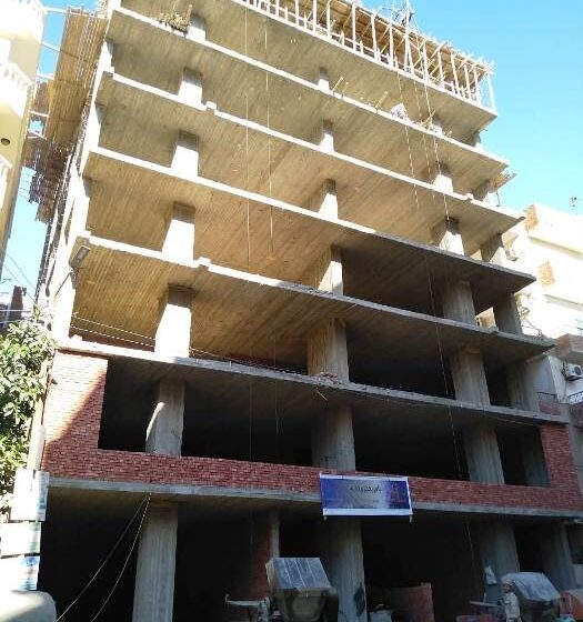  أبراج تحت الإنشاء تسبب الضوضاء وتغلق الشوارع بالزقازيق