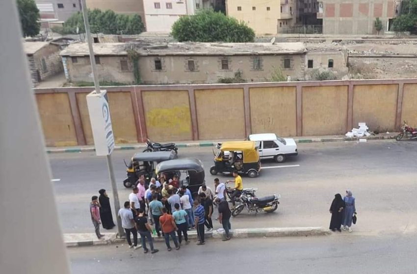  الزقازيق.. أهالي كفر أبوحسين يطالبون بالتصدي لانتشار “التكاتك”