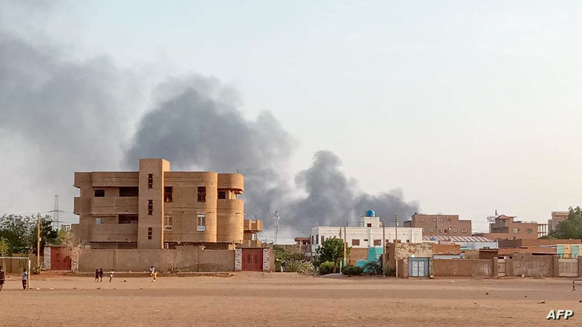  مقتل عشرات المدنيين في غارات جوية على سوق بالخرطوم