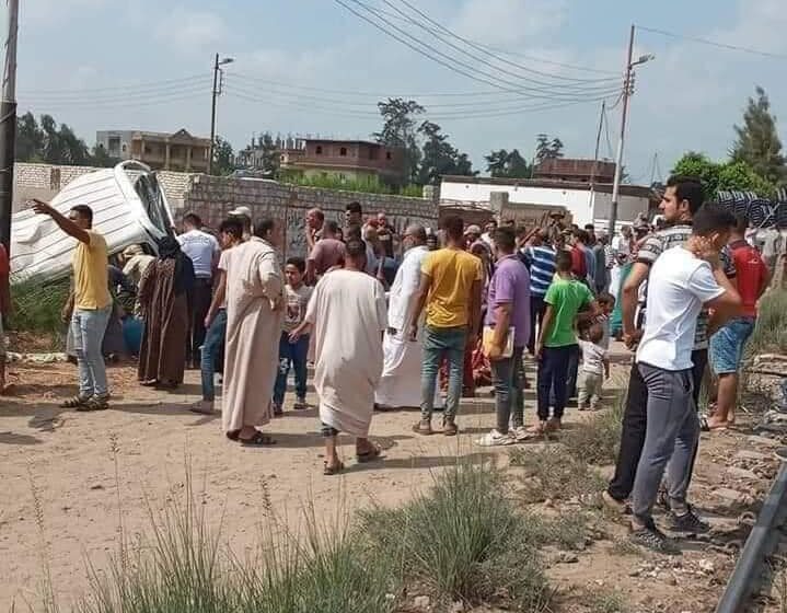  بعد وفاة 3 مواطنين.. مطالبات برصف طريق “أبوشلبي – فاقوس”