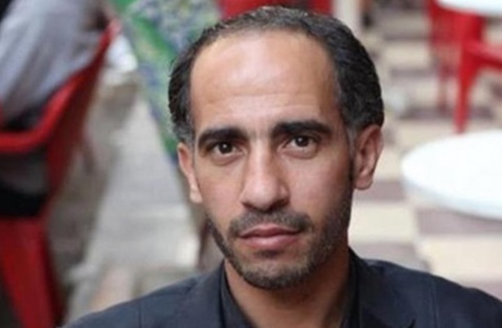  ناشط سياسي يشكو التضييق عليه بعد إخلاء سبيله