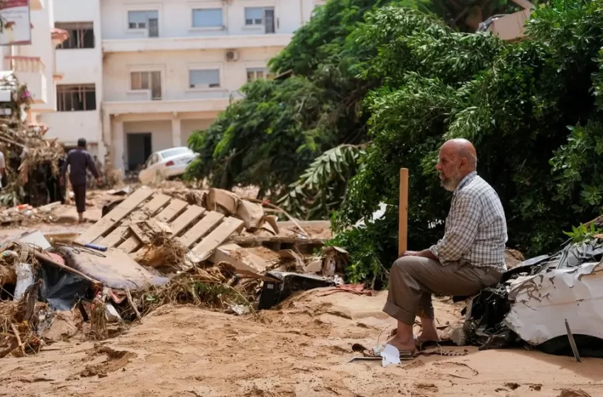  السلطات الليبية: أعداد المتوفين المصريين قد تصل إلى 300 شخص