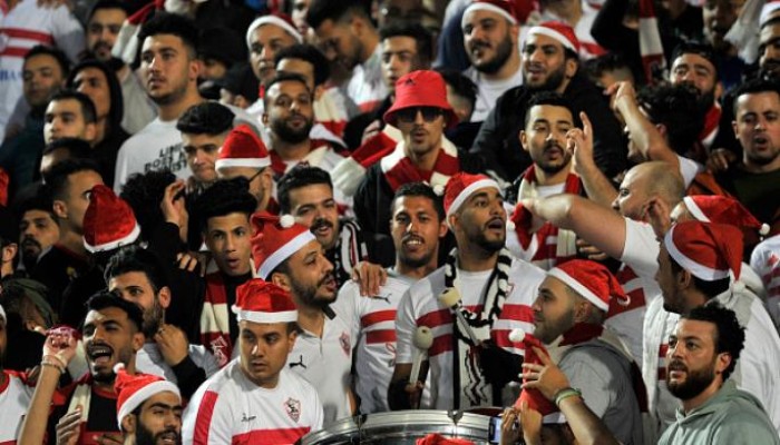  بسبب لافتات ضد مرتضى منصور.. اعتقال 4 من مشجعي الزمالك