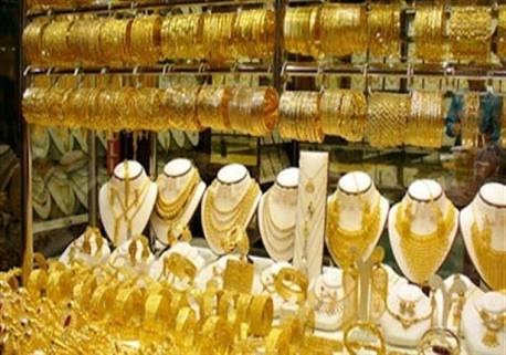  رغم انخفاض أسعاره عالميا…الذهب يكسر حاجز 610 لعيار 21
