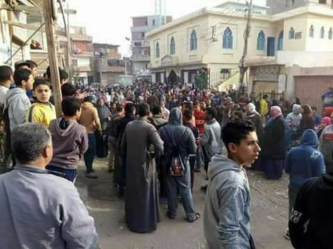  “كرتونة الجيش”.. وسيلة الانقلاب لإذلال الشعب