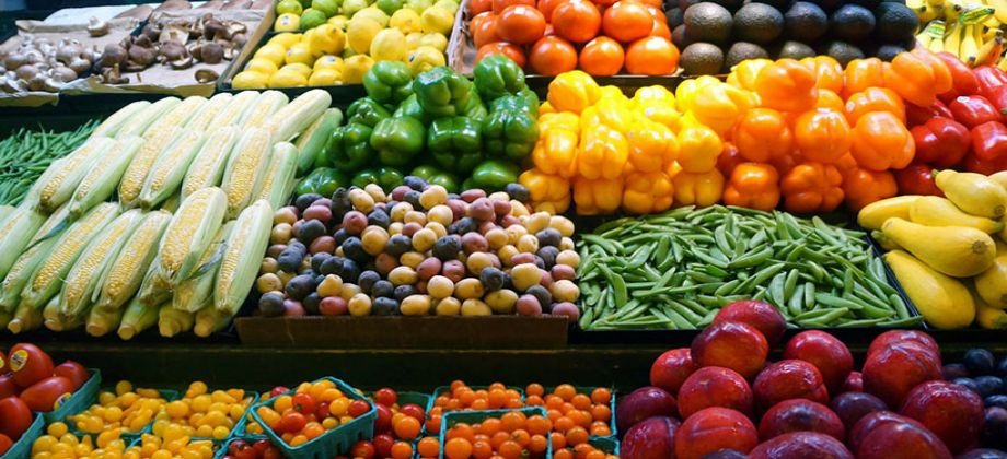  المركزي للتعبئة والإحصاء يعلن عن نسبة الزيادة في أسعار الخضراوات والفاكهة