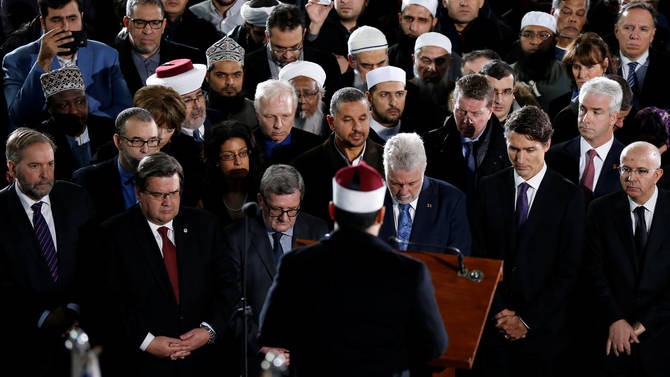  رئيس وزراء كندا يبكي وسط حشود تشييع ضحايا الهجوم على مسجد كيبيك