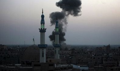  استشهاد فلسطينيين وجرح 5 آخرين والاحتلال ينفي مسئوليته ويتهم مصر