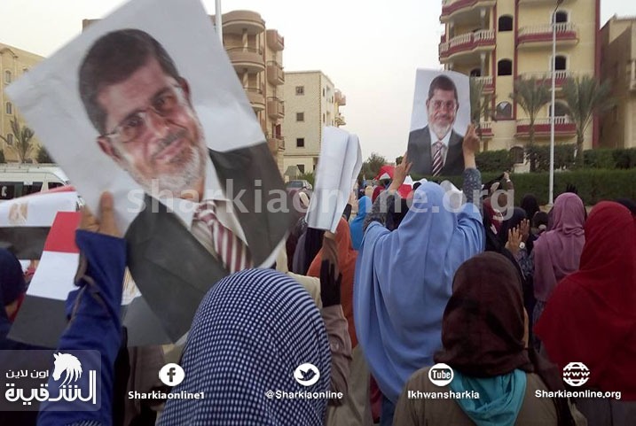 مسيرة لثوار العاشر من رمضان تنديدًا بالعبث بمقدرات البلاد