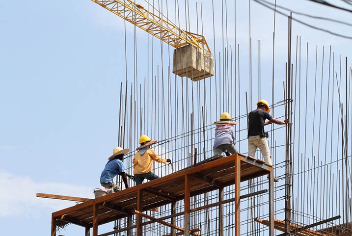  خلال 3 أشهر.. 40 % خسائر شركات المقاولات بسبب ارتفاع التكلفة