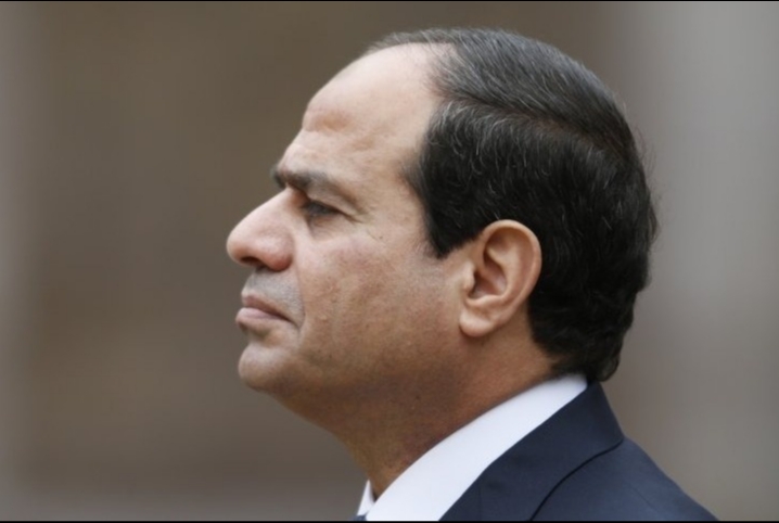  مد رئاسة السيسي..برلمان العسكر يخلق من “المنقلب” فرعوناً