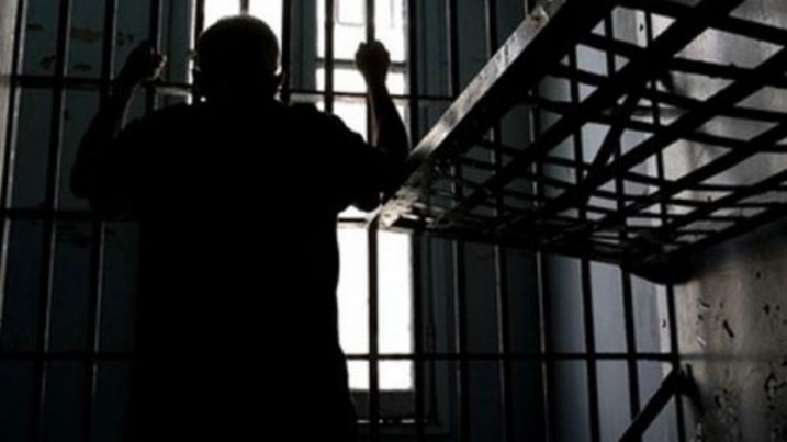  بعد إصابة شاب بورم في المخ.. الإهمال في سجون الانقلاب عرض مستمر