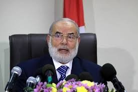  نائب رئيس “التشريعي” الفلسطيني يشدد على التمسك بالمقاومة
