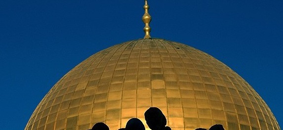  وزير فلسطيني يحذر من انفجار الأوضاع في القدس المحتلة