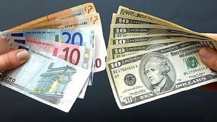  تعرف إلى أسعار العملات الأجنبية في تعاملات اليوم