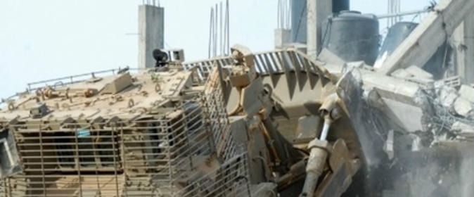  الاحتلال الصهيوني يهدم 3 منازل ويجرف أراضٍ بـ “النقب”