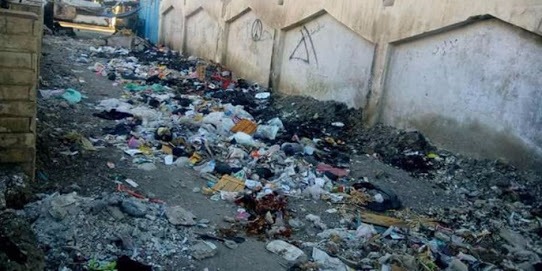  محطة مياة بقرية ” هرية رزنة” تتحول إلى مقلب قمامة