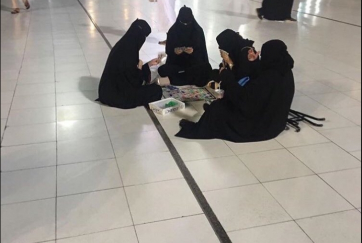  “البلوت” في حرم الله.. ماذا يريد بن سلمان بالسعودية؟!