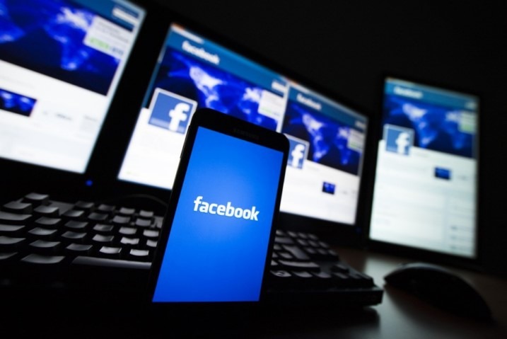  “فيس بوك” يحتفل باليوم العالمى للمرأة ويدعو مستخدميه لتحيتها