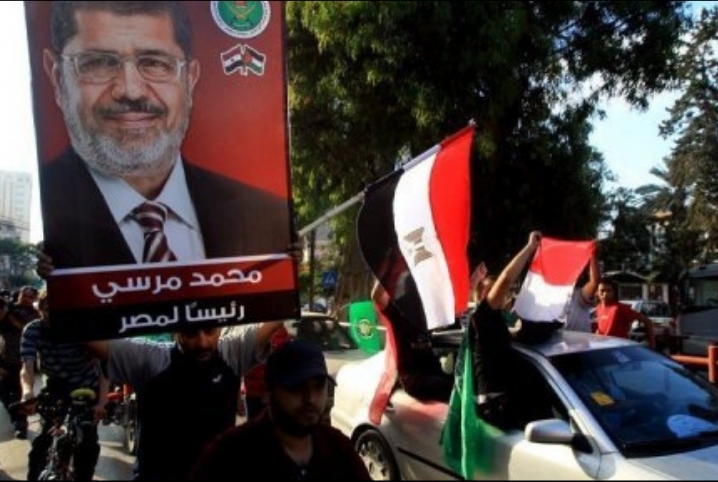  مسرحية الانقلاب تفضح العسكر وتؤكد شرعية الرئيس محمد مرسي