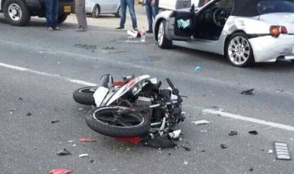  تصادم دراجة بخارية وسيارة بأبوكبير