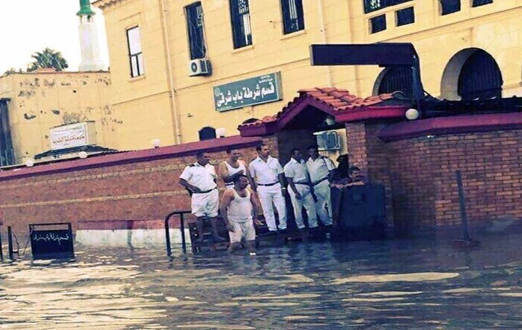  مصر.. تاريخ من السيول والكوارث والأزمات