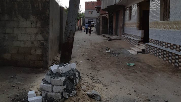  عمود كهرباء آيل للسقوط يهدد حياة أهالي قرية المشاعلة بأبوكبير