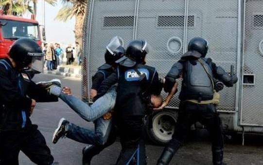  اعتقال 3 رافضين للانقلاب تعسفيا بأبوكبير