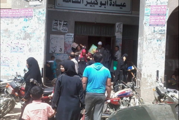  “التأمين الصحي” بأبوكبير يمتنع عن علاج مصابي فيروس سي