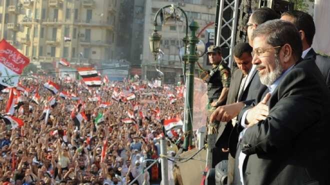 بعد 6 سنوات من مصّ دم المصريين.. “ولا يوم من أيامك يا مرسي”