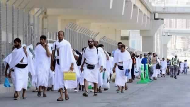 النصب على 300 حاج مصري.. من المسئول؟