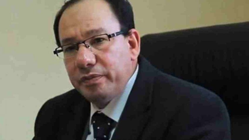  النحلة التي لسعت مصر الخرساء