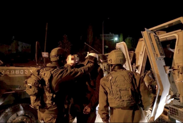  الاحتلال يعتقل 5 مواطنين بالضفة والقدس