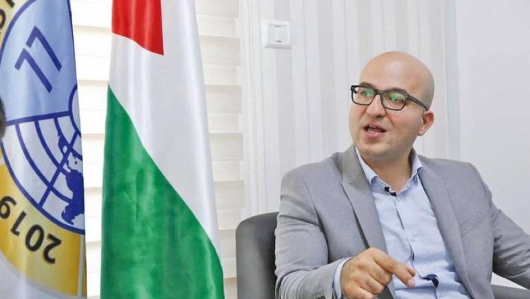  الاحتلال يعتقل 8 فلسطينيين بينهم وزير شئون القدس