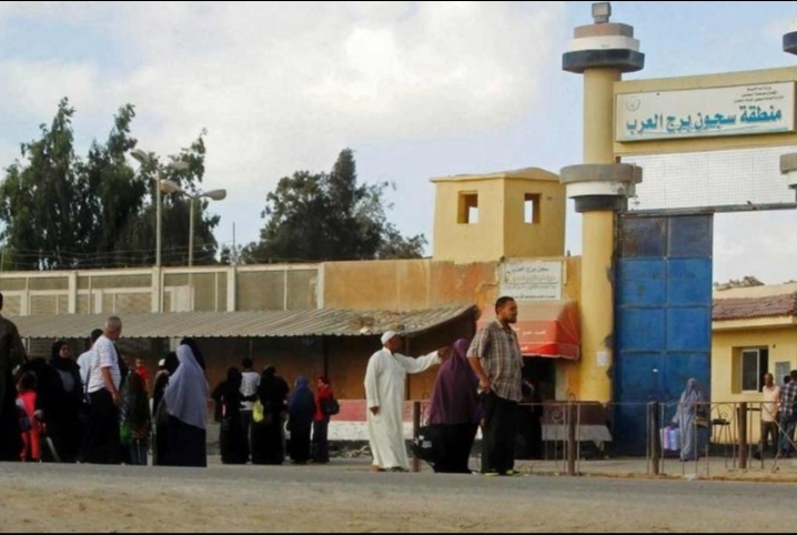  الشهاب يرصد تصاعد الانتهاكات ضد المعتقلين في سجن برج العرب