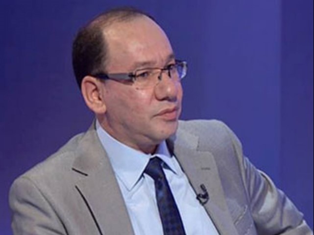  وائل قنديل يكتب: السلاح والسياسة في سوق ليبيا