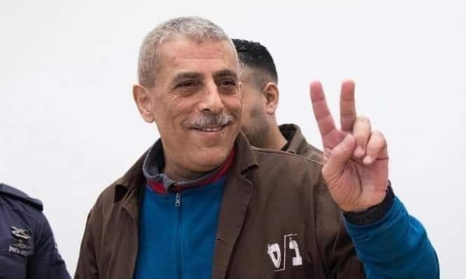  أسير فلسطيني يُرزق بطفلة بعد 35 عاما