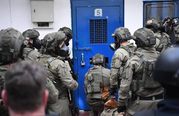  فلسطين.. الأسرى المرضى بسجن الرملة يواجهون الموت البطيء بأجساد منهكة