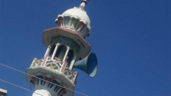  السلطات الجزائرية تأمر ببث القرآن الكريم عبر مكبرات الصوت في المساجد