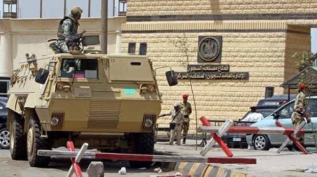 رسائل مسربة من سجون طرة ووادي النطرون تكشف انتهاكات ضد المعتقلين