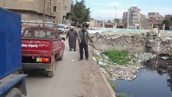 مدفن للحيوانات ومقلب قمامة.. أهالي مشتول السوق يطالبون بردم ” الرشاح”