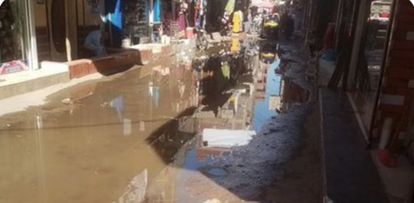  طفح مياه الصرف الصحي يؤرق أهالي مدينة أبوكبير