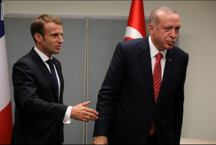  أردوغان يدعو لمقاطعة المنتجات الفرنسية