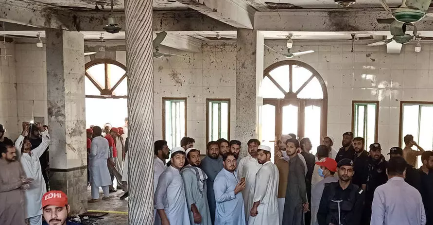  مقتل 7 أشخاص وإصابة العشرات في هجوم على مدرسة للقرآن بباكستان