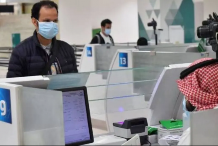  السعودية تعلق الدخول لغير المواطنين من 20 دولة بينها مصر
