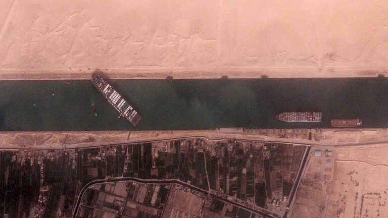  سفير إيراني يقترح تفعيل خط ملاحي بديل لقناة السويس