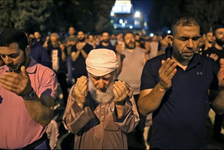  المقدسيون يواصلون مواجهة الاحتلال واستمرار حملة الاعتقالات