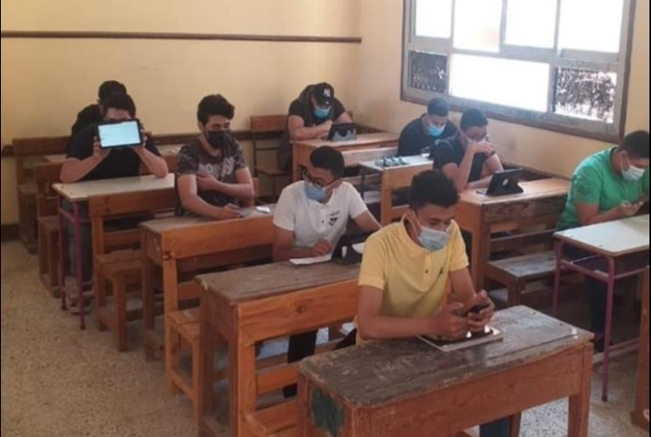  إصابة مراقب لجنة بالثانوية العامة في الزقازيق بحالة إعياء