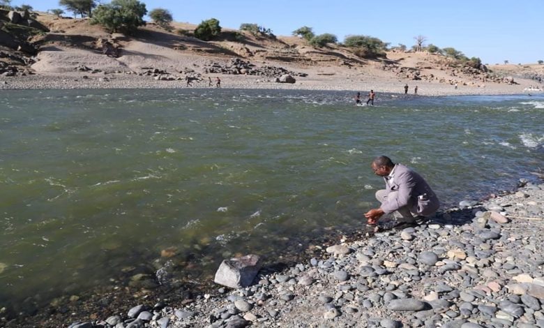  مقيدة اليدين.. العثور على 50 جثة طافية في نهر بالسودان